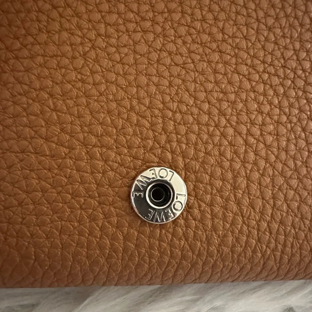 Loewe‎ Womens Vertical Small leather wallet